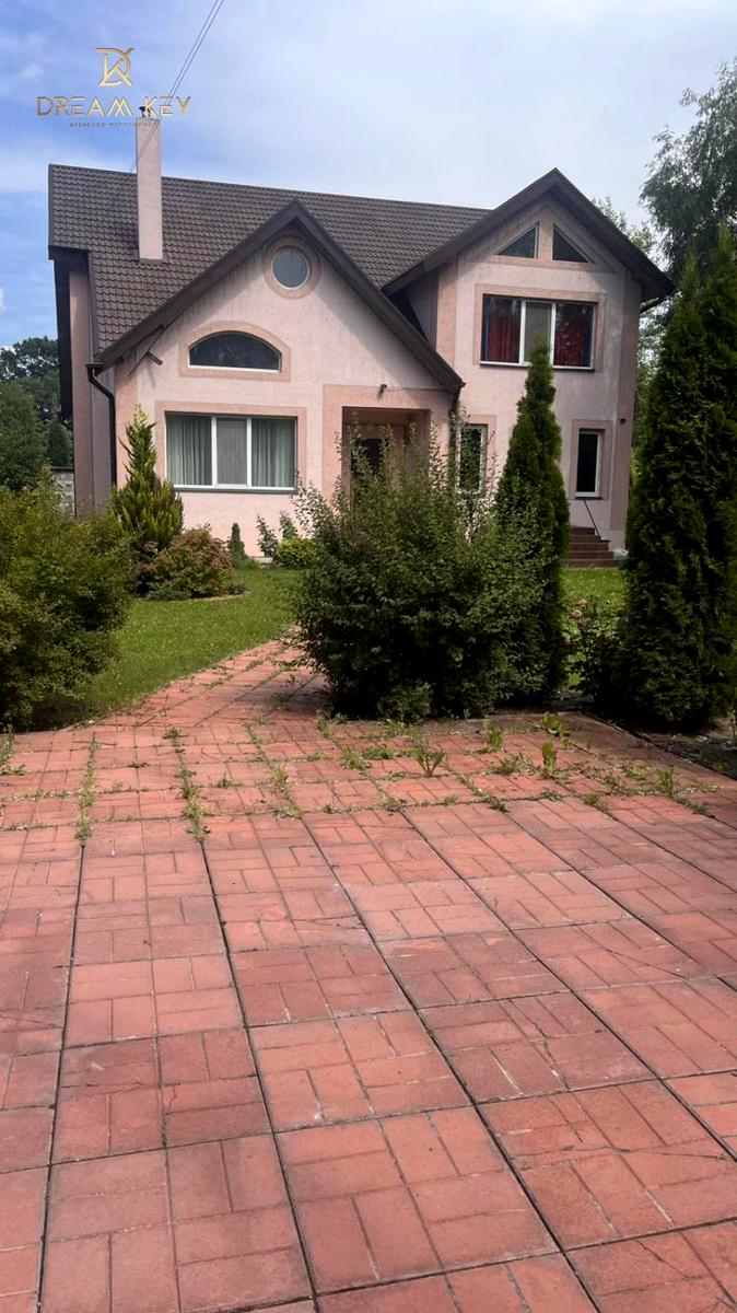 1870413646517356