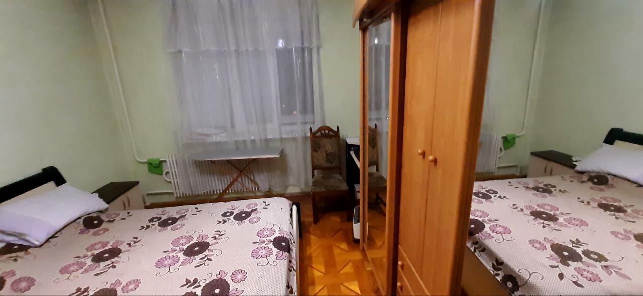 1870420837097377