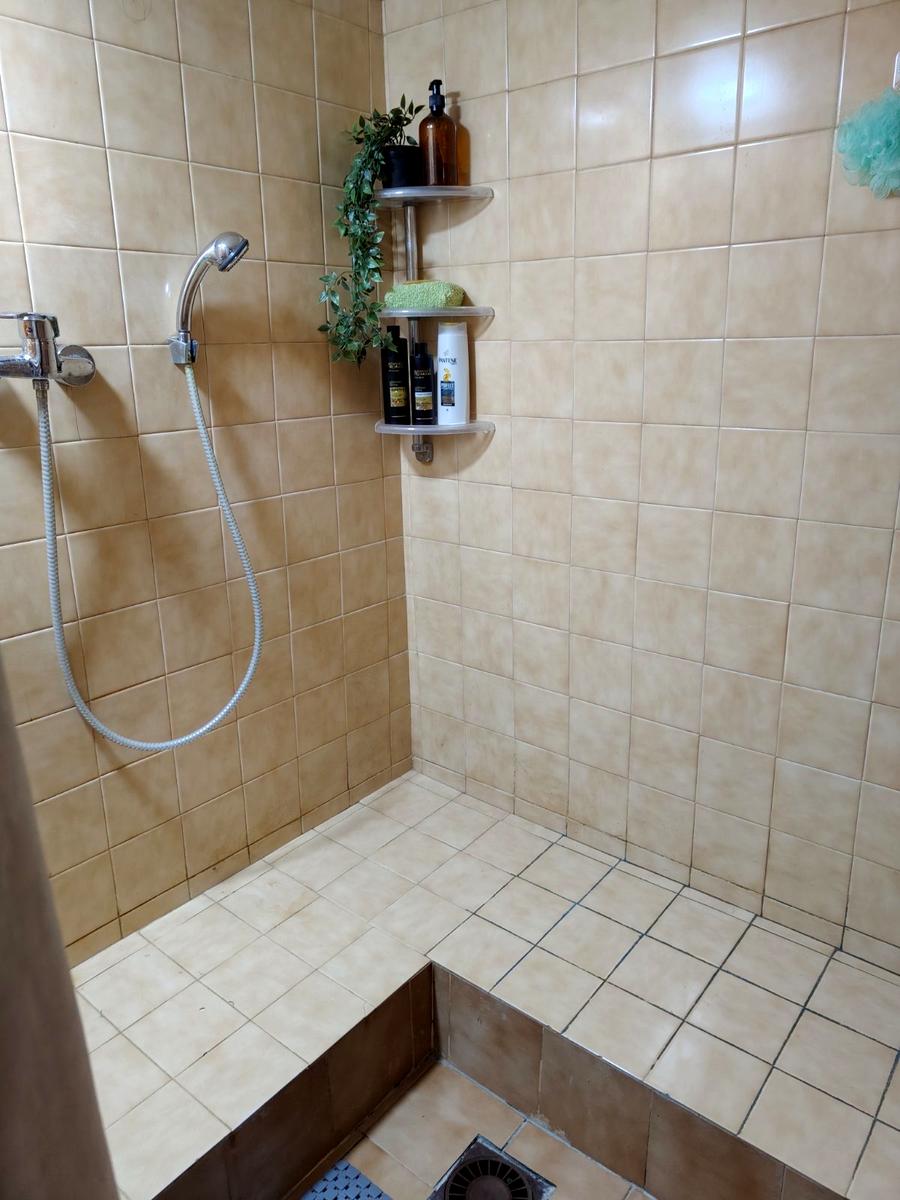 1870429918390093