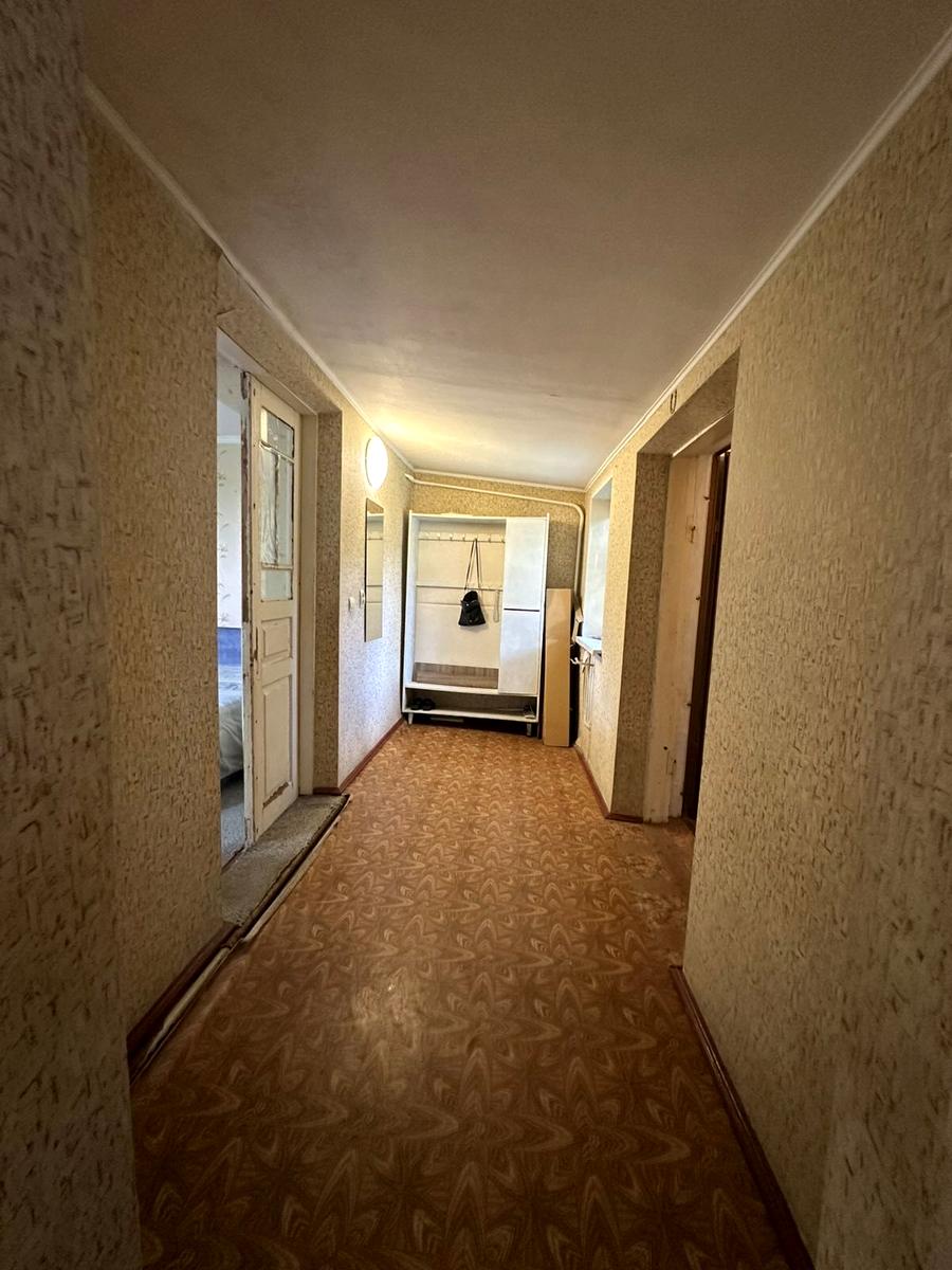1870489366990847