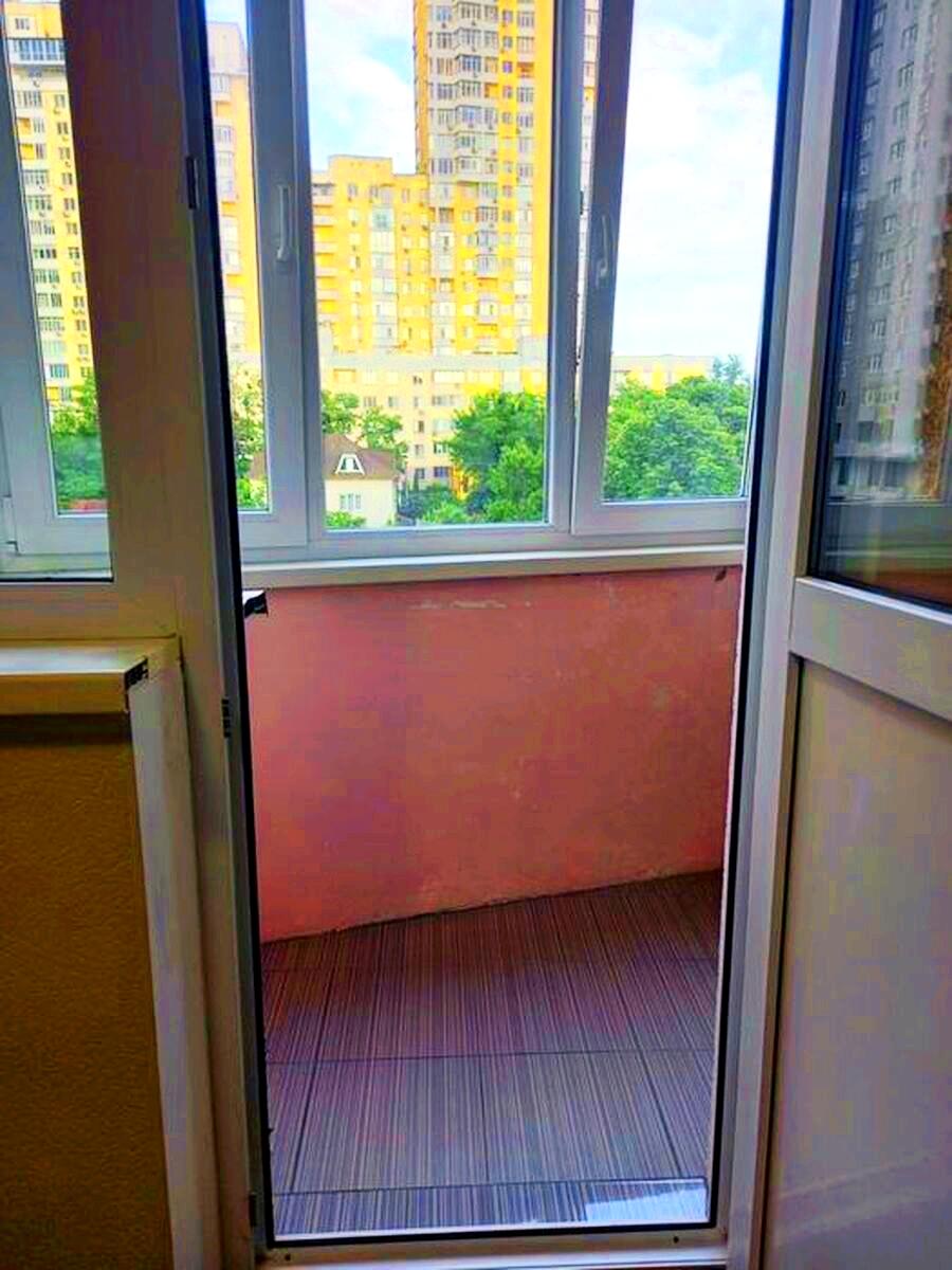 1870499684092122