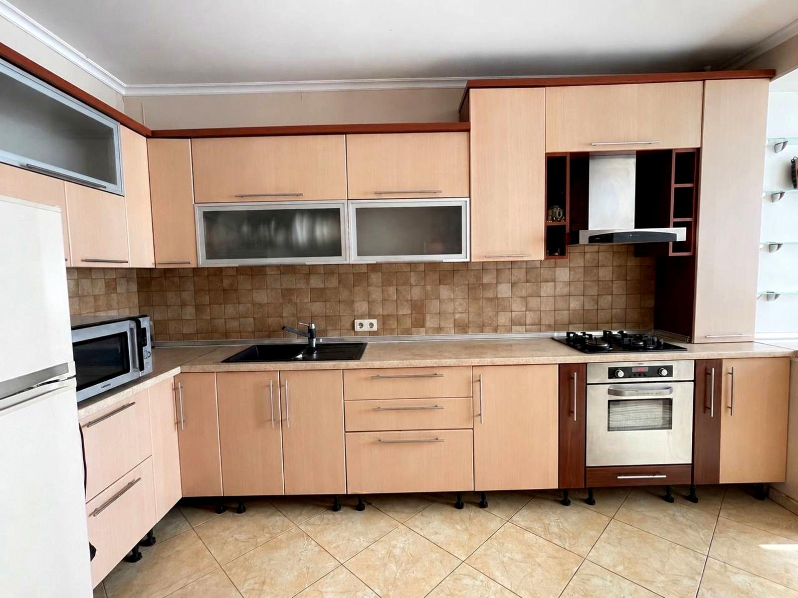 1-кімнатна квартира за адресою вул. Паркова (площа 52 м²) - imageAlt 2 1-кімнатна квартира за адресою вул. Паркова (площа 52 м²) - Atlanta.ua - imageAlt 2
