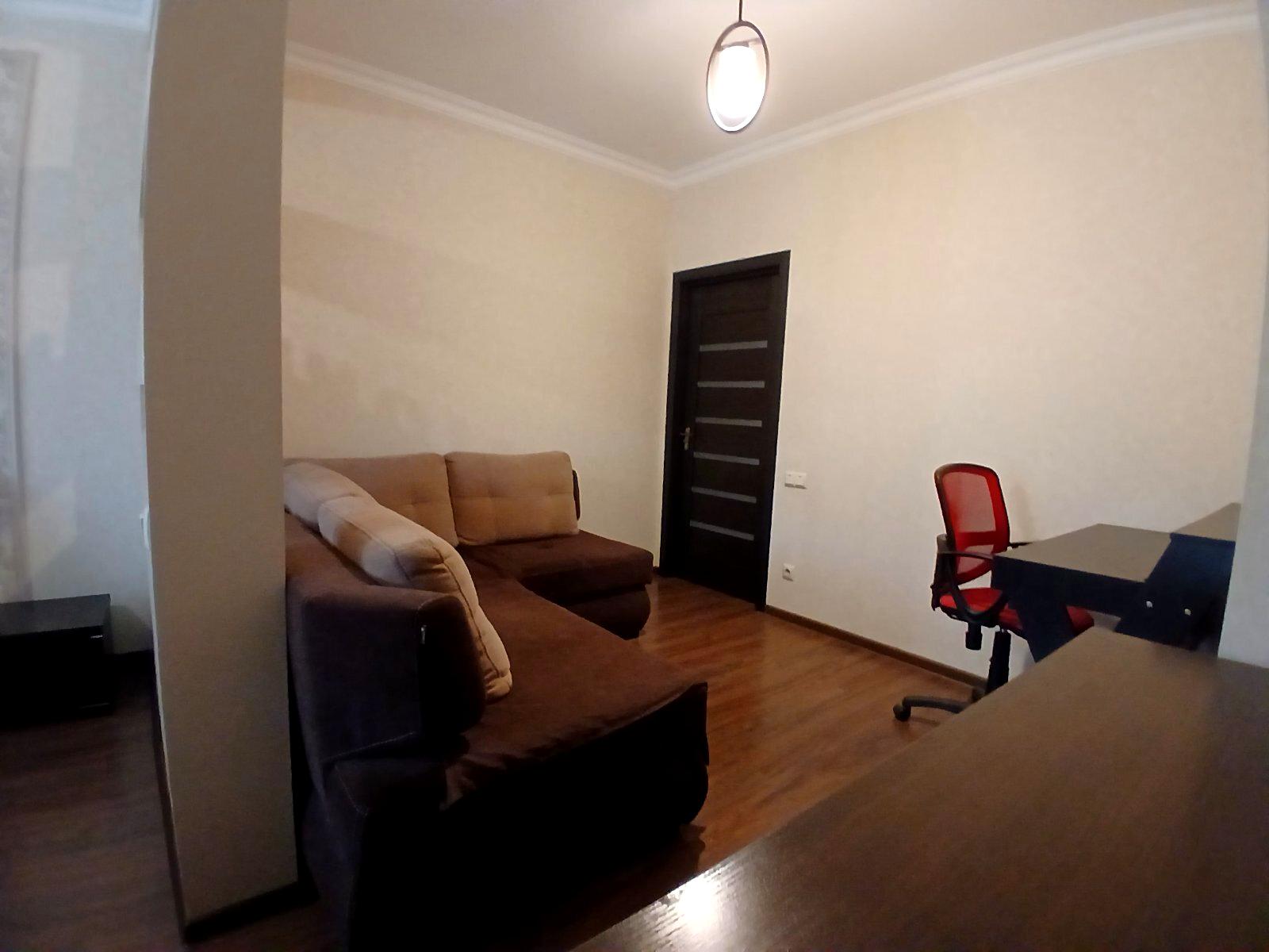 1870577126456500