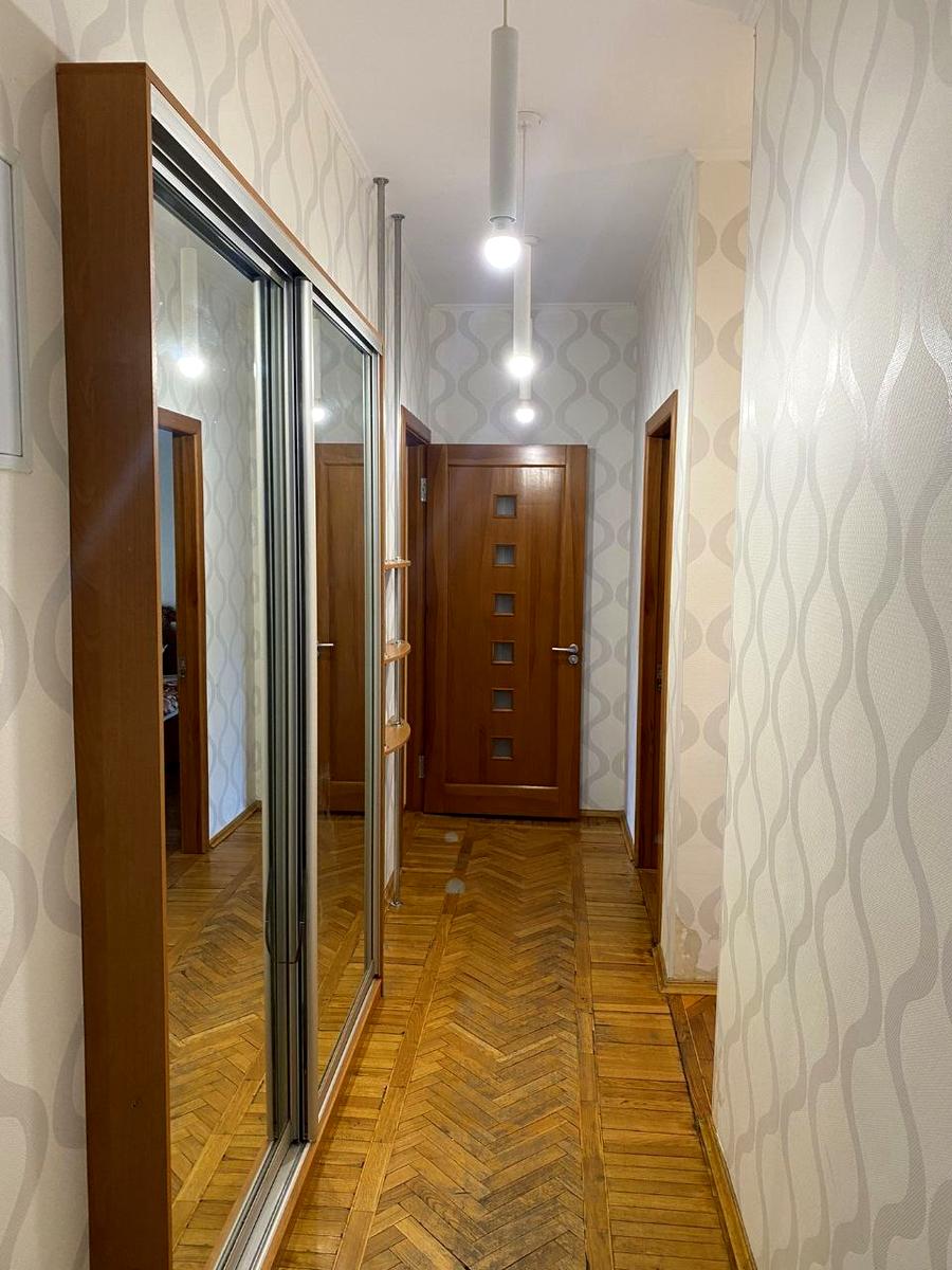 1870584504638491