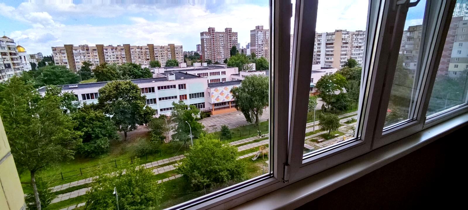 1870585797389205