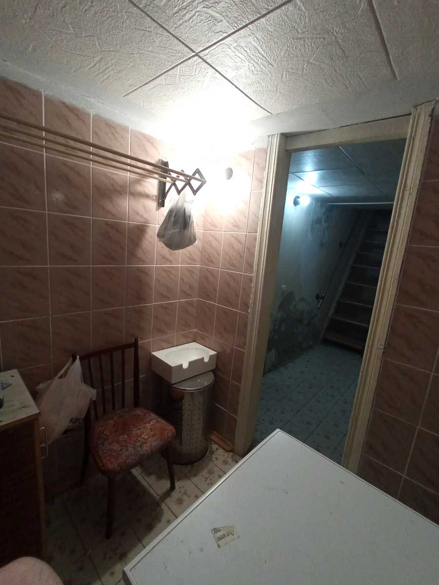 1870587094293821