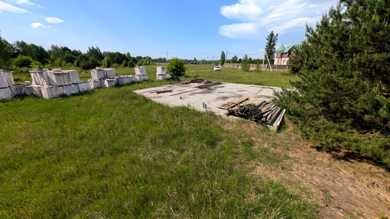 1870590862338337