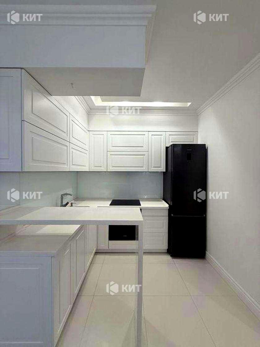 1870591956312249