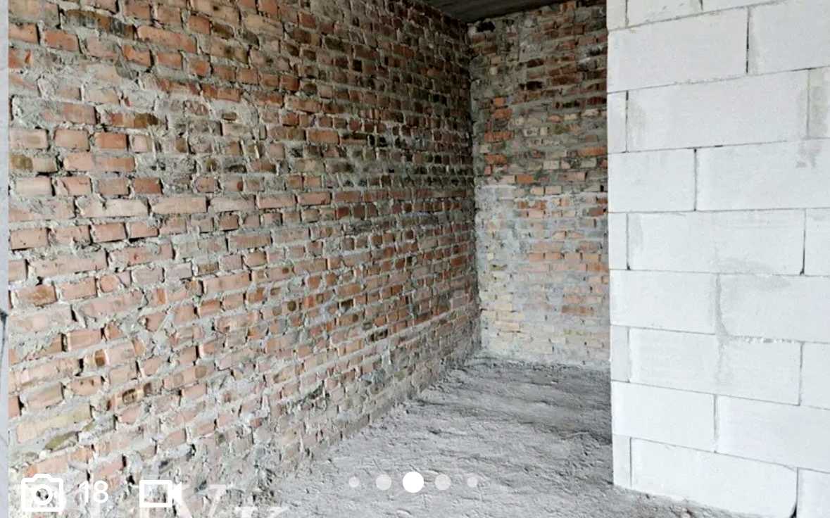 1870592892484636
