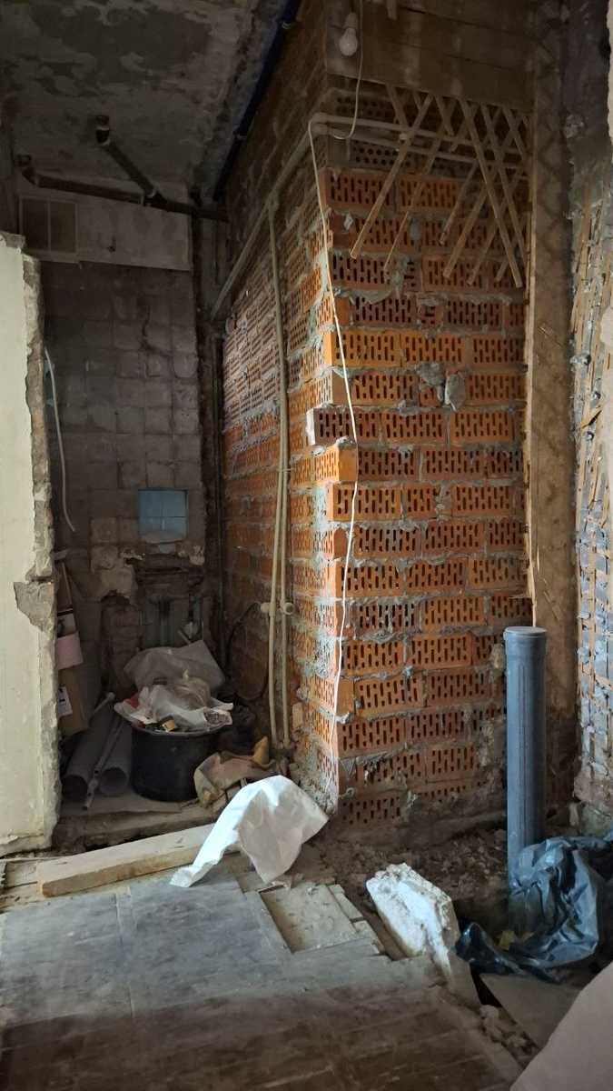 1870595053168032