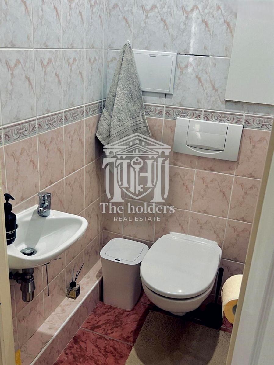 1870595516482372
