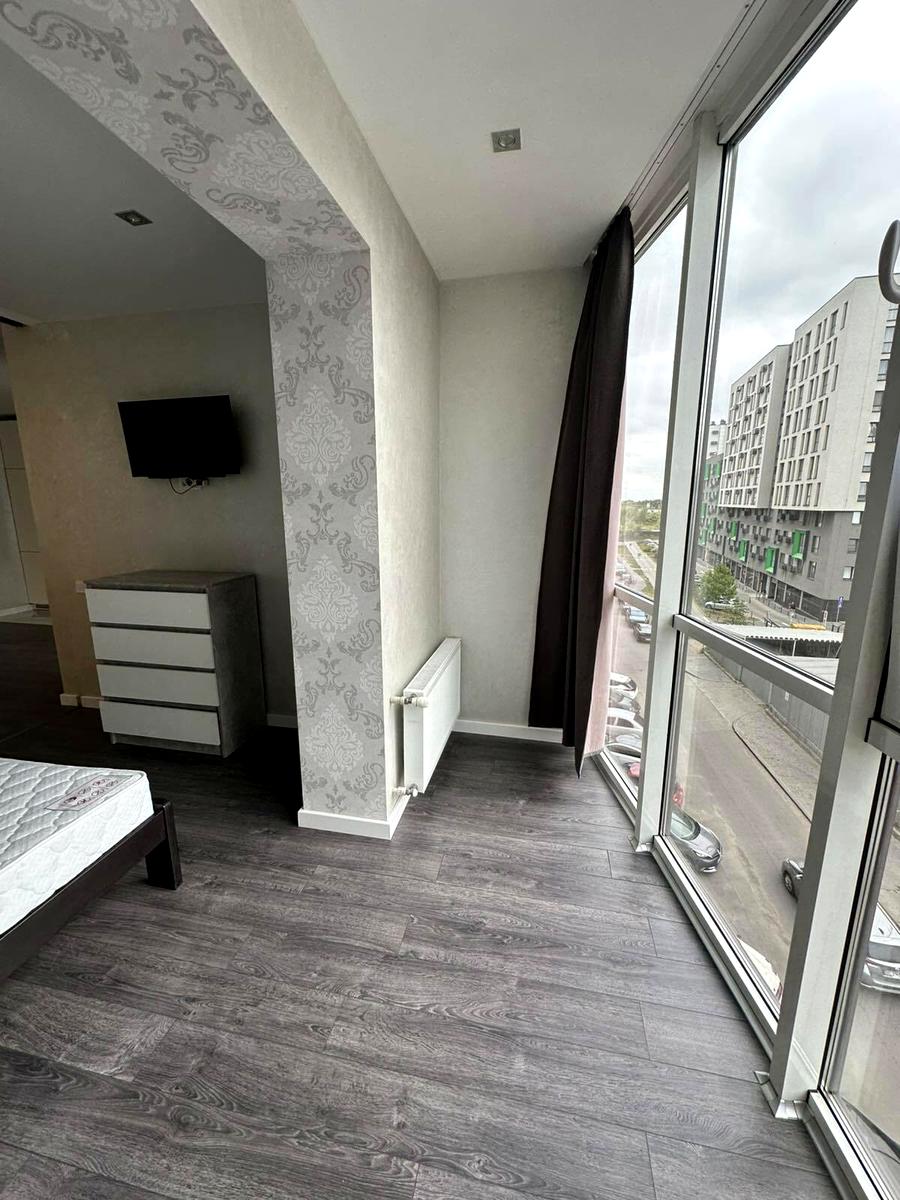 1870597906682653