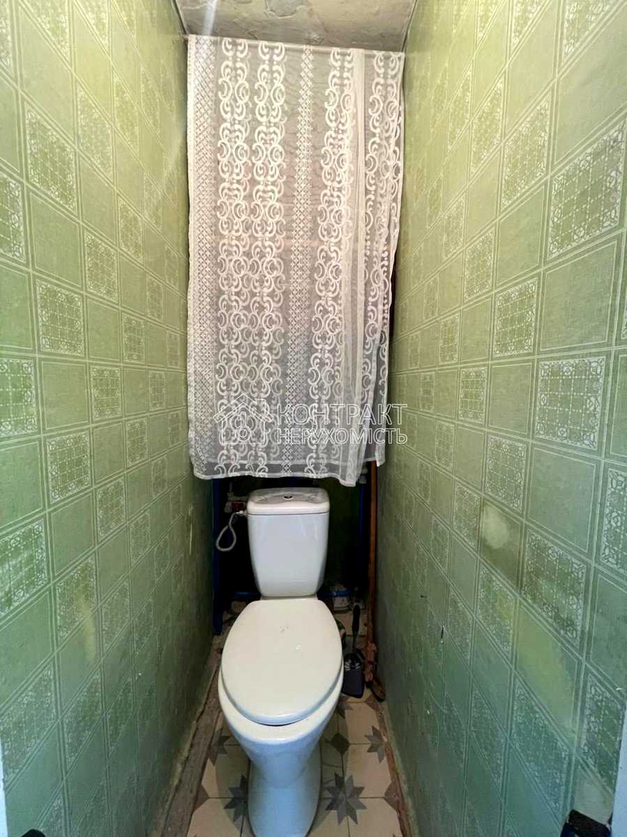 1870601555106746