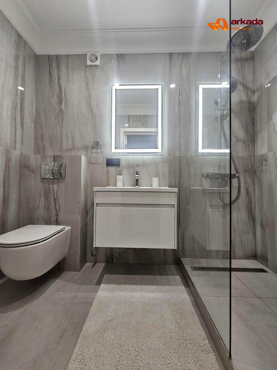 1870601668471642