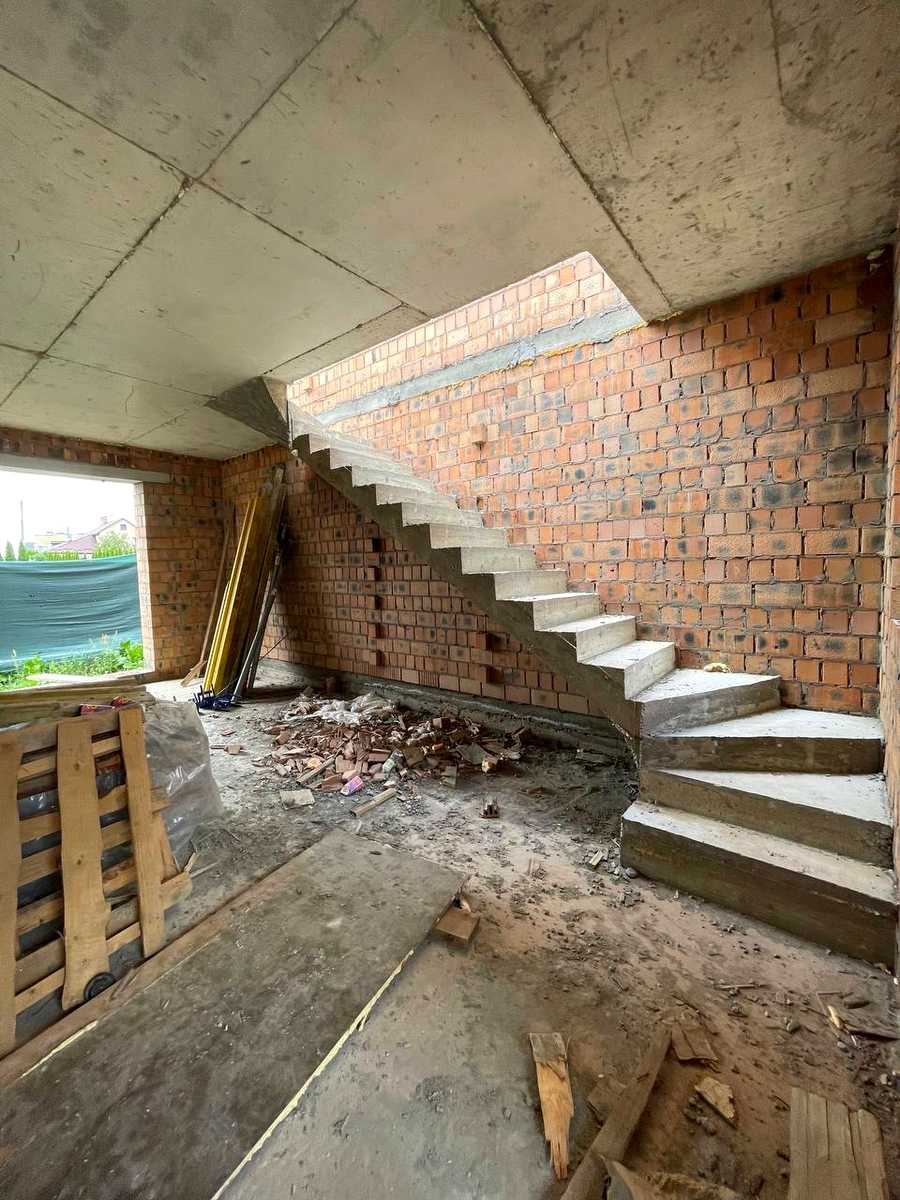 1870603012055890