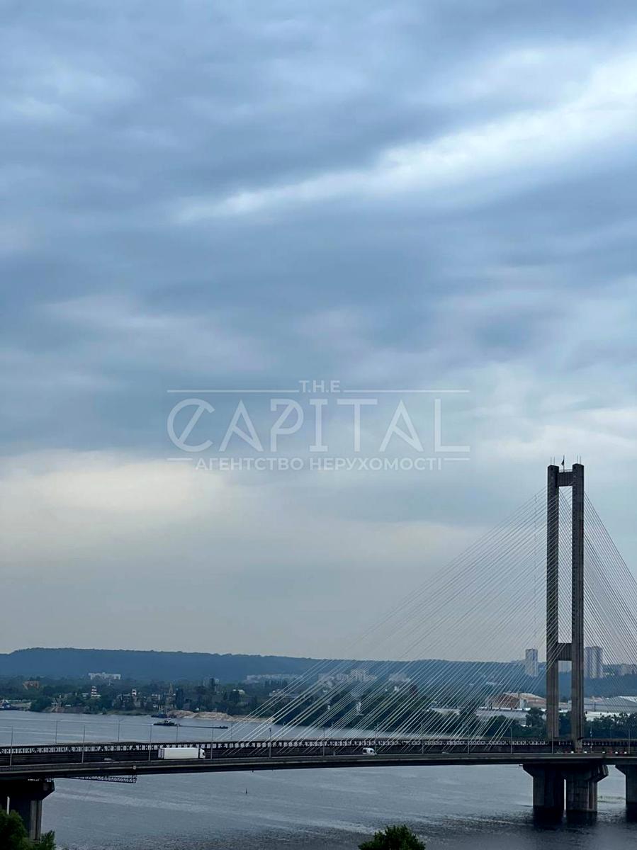 1870603954111351