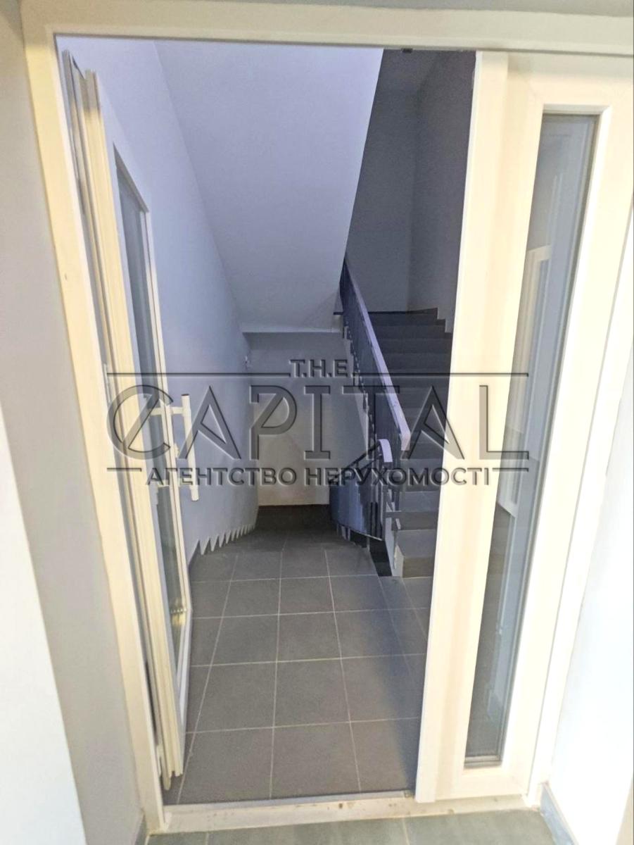 1870604265870306