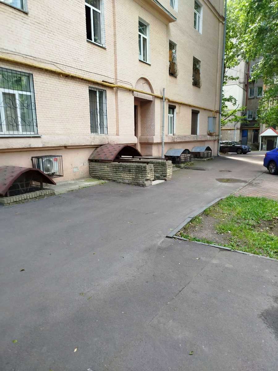 1870604618522552