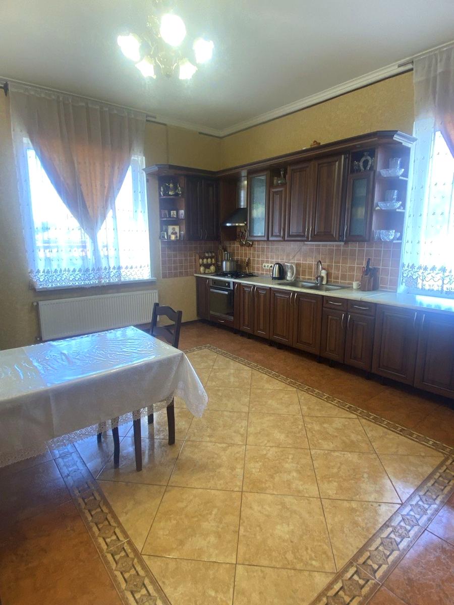 Дом по адресу ул. Вторая (площадь 500 м²) - imageAlt 11 Дом по адресу ул. Вторая (площадь 500 м²) - Atlanta.ua - imageAlt 11