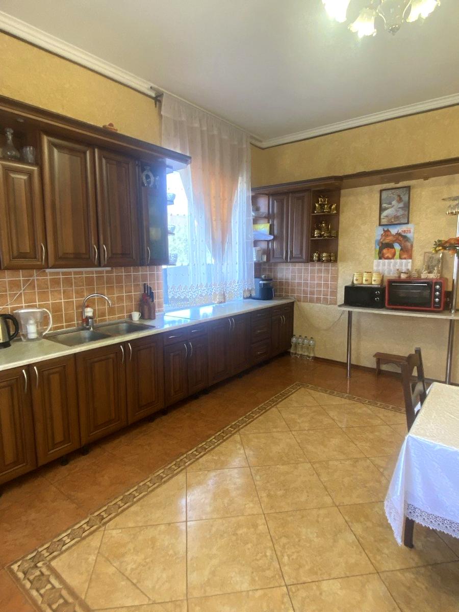 Дом по адресу ул. Вторая (площадь 500 м²) - imageAlt 17 Дом по адресу ул. Вторая (площадь 500 м²) - Atlanta.ua - imageAlt 17