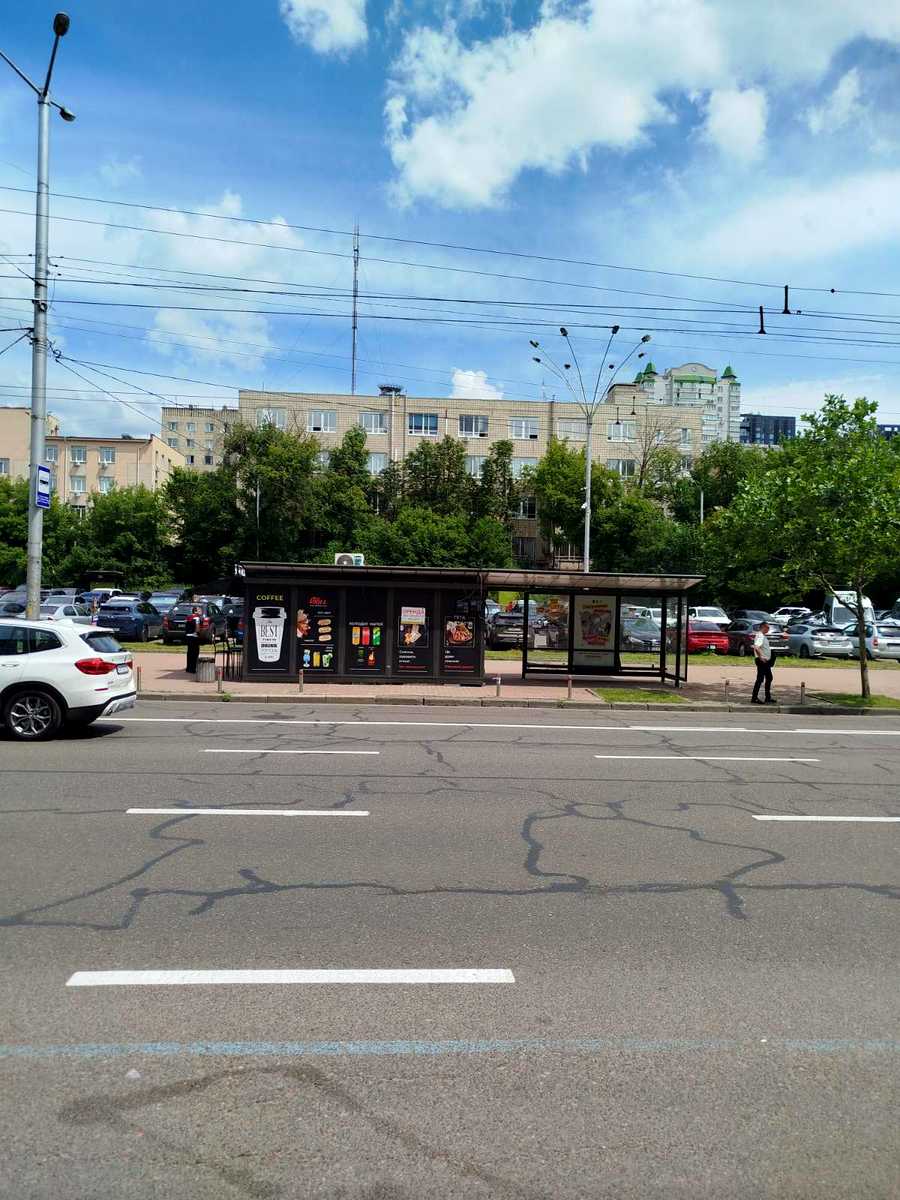 1870604898901443