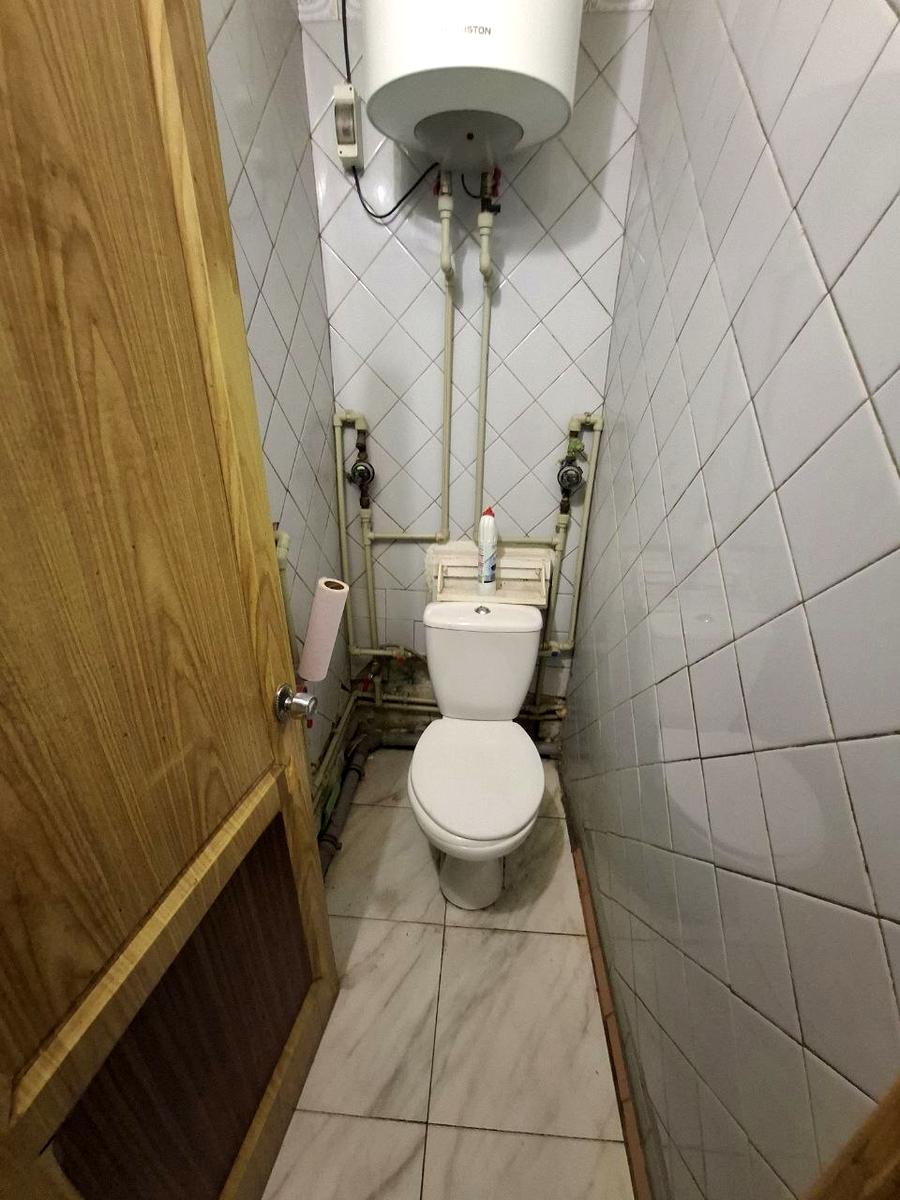 1870607966153058