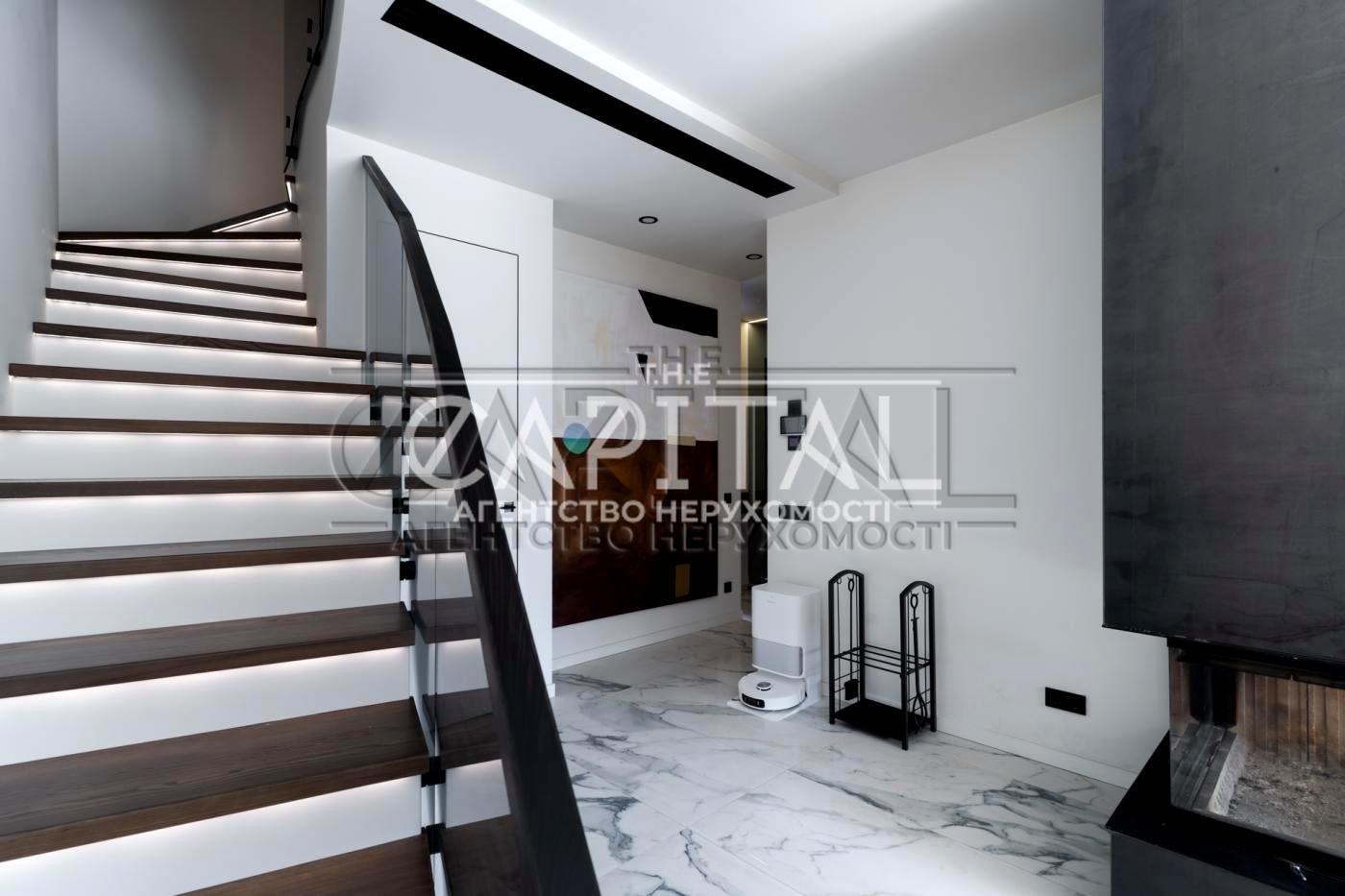 1870610010396574