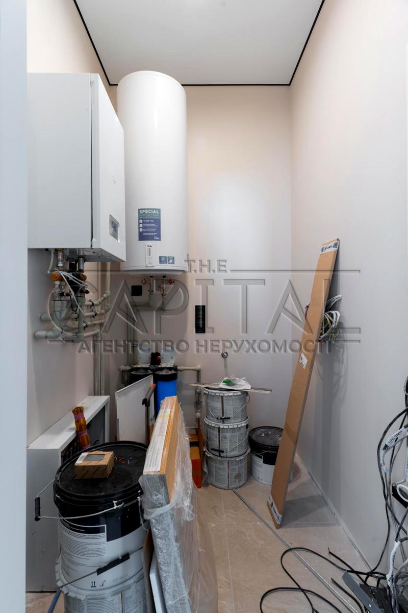 1870610370058043