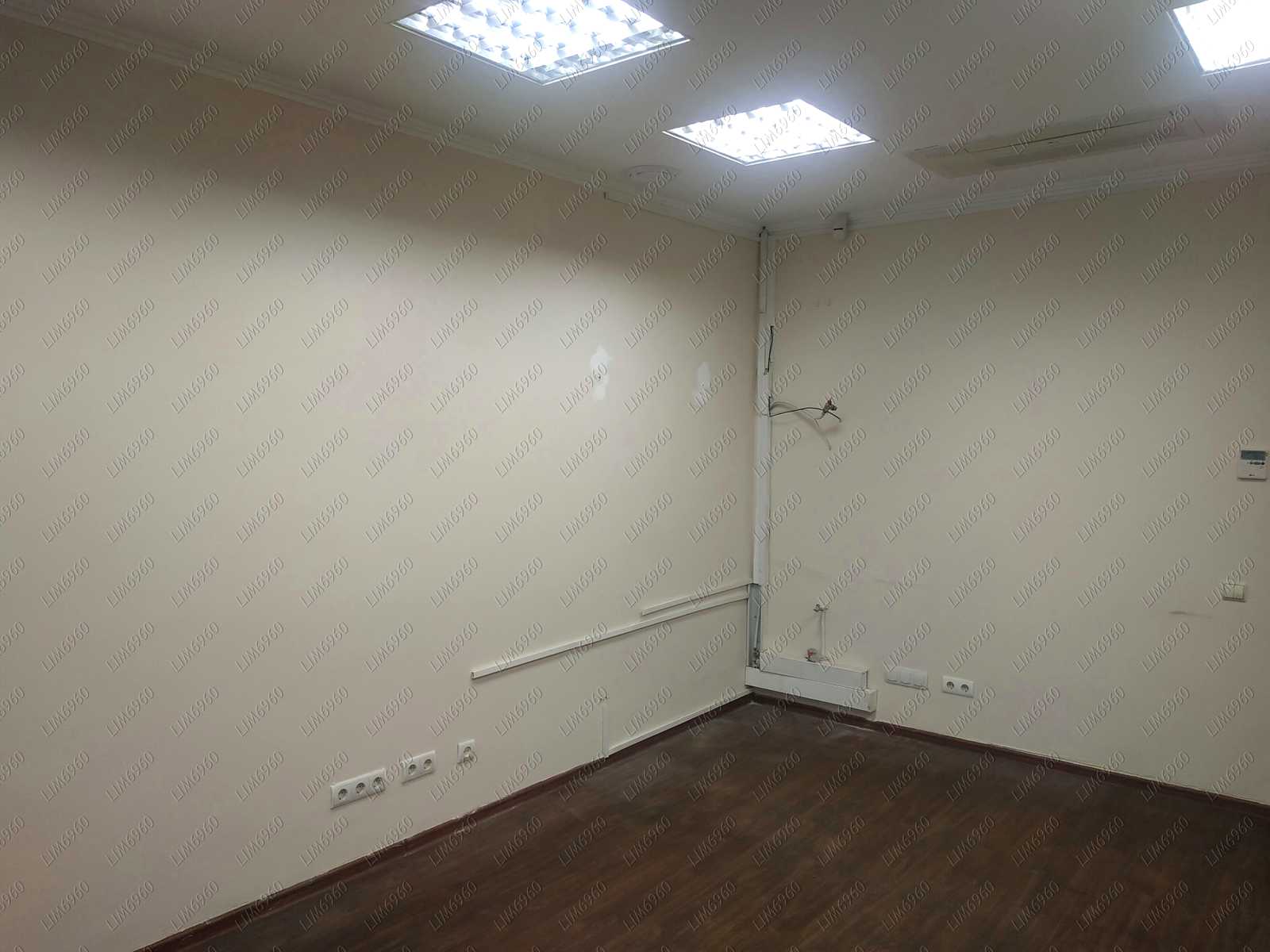 1870610878436051