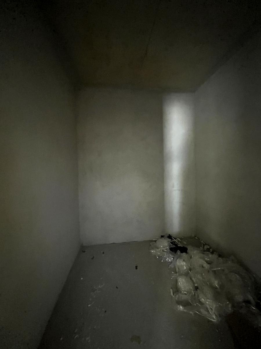 1870612011766043