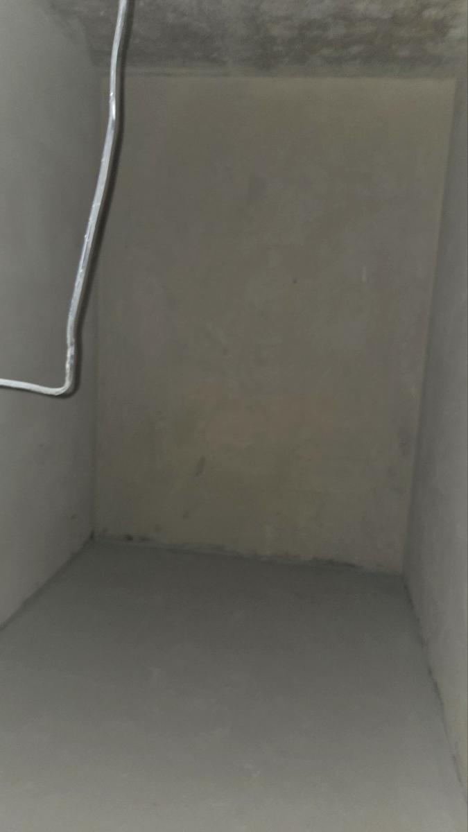 1870619305619605