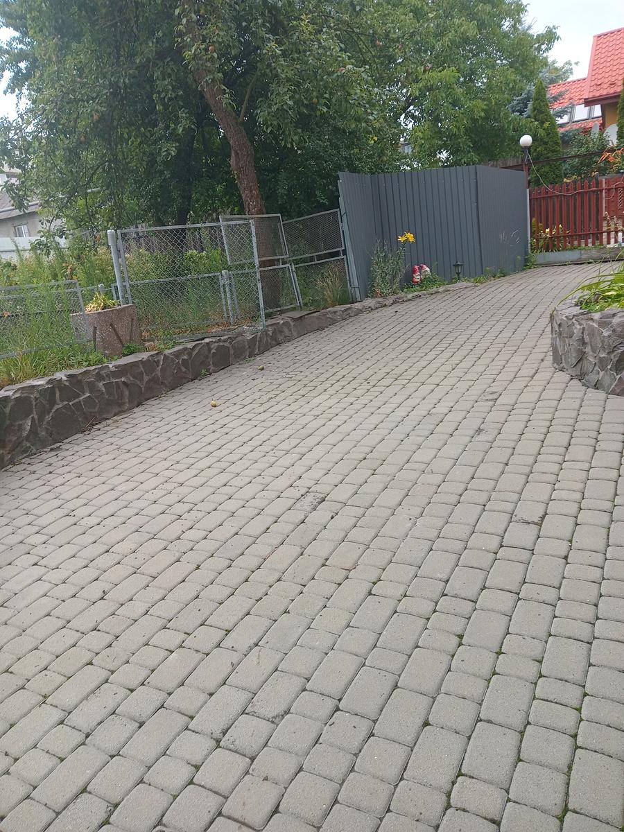 1870632915951765