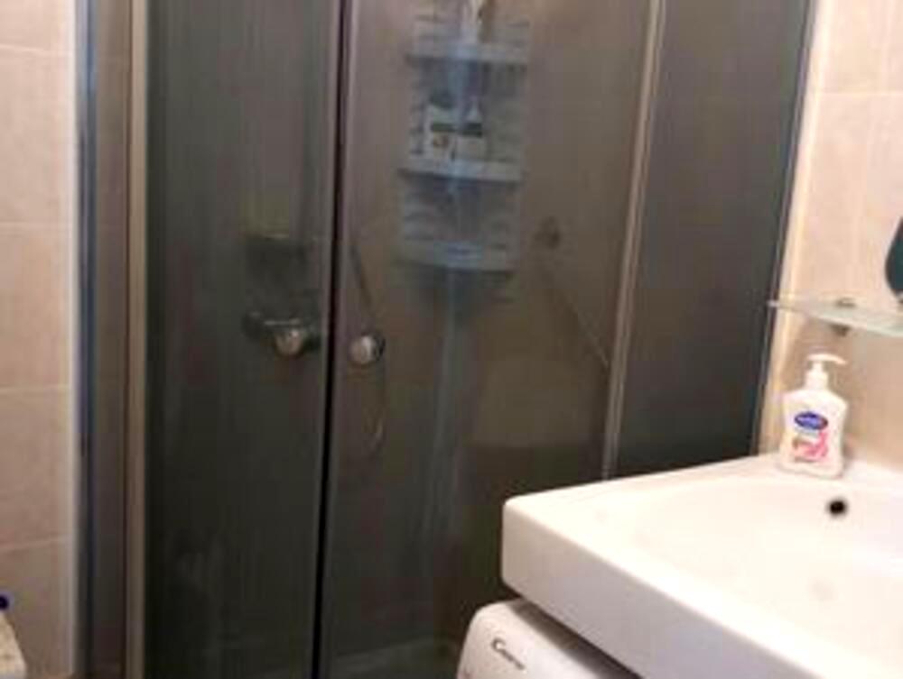 1870633191273851