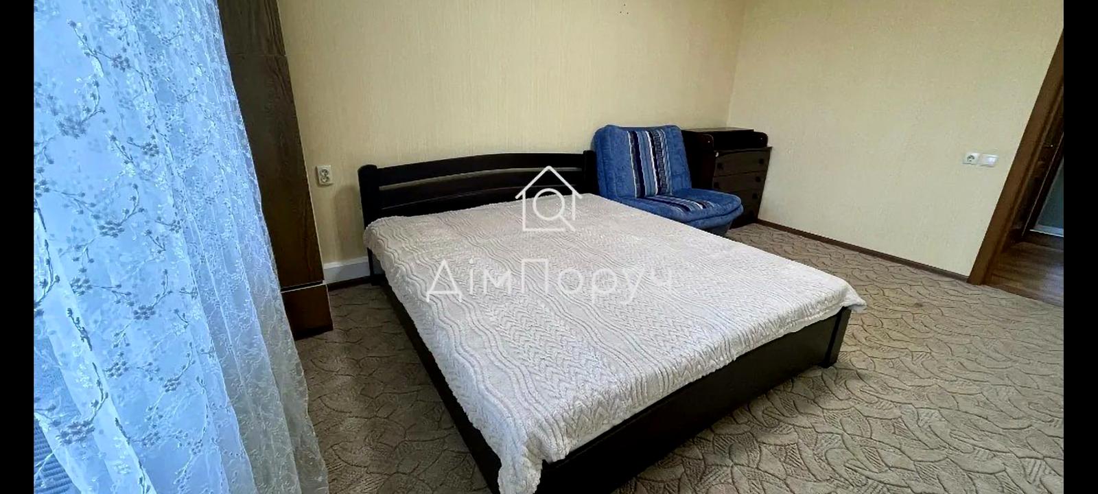 1870645875001785