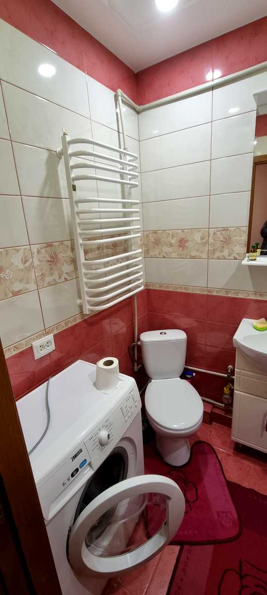 1870674199075057