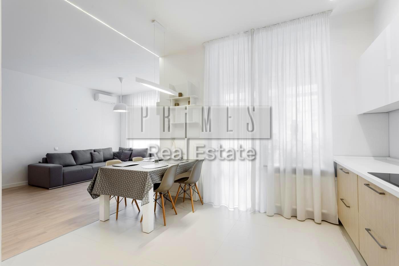 1870674228083509
