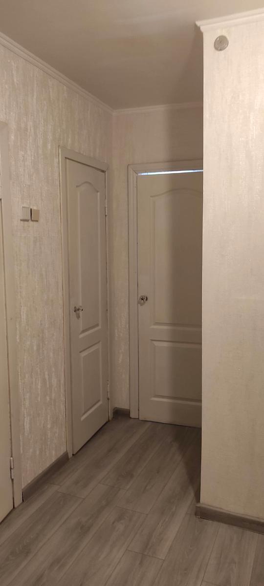 1870677297438858