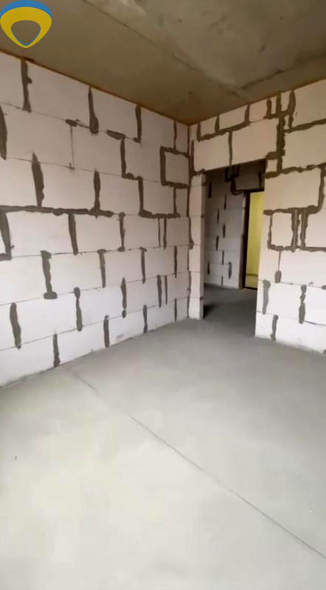 1870677875754795
