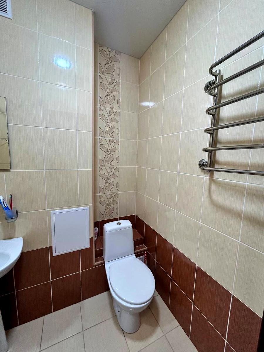 2-комнатная квартира по адресу ул. Красная (площадь 52 м²) - imageAlt 5 2-комнатная квартира по адресу ул. Красная (площадь 52 м²) - Atlanta.ua - imageAlt 5