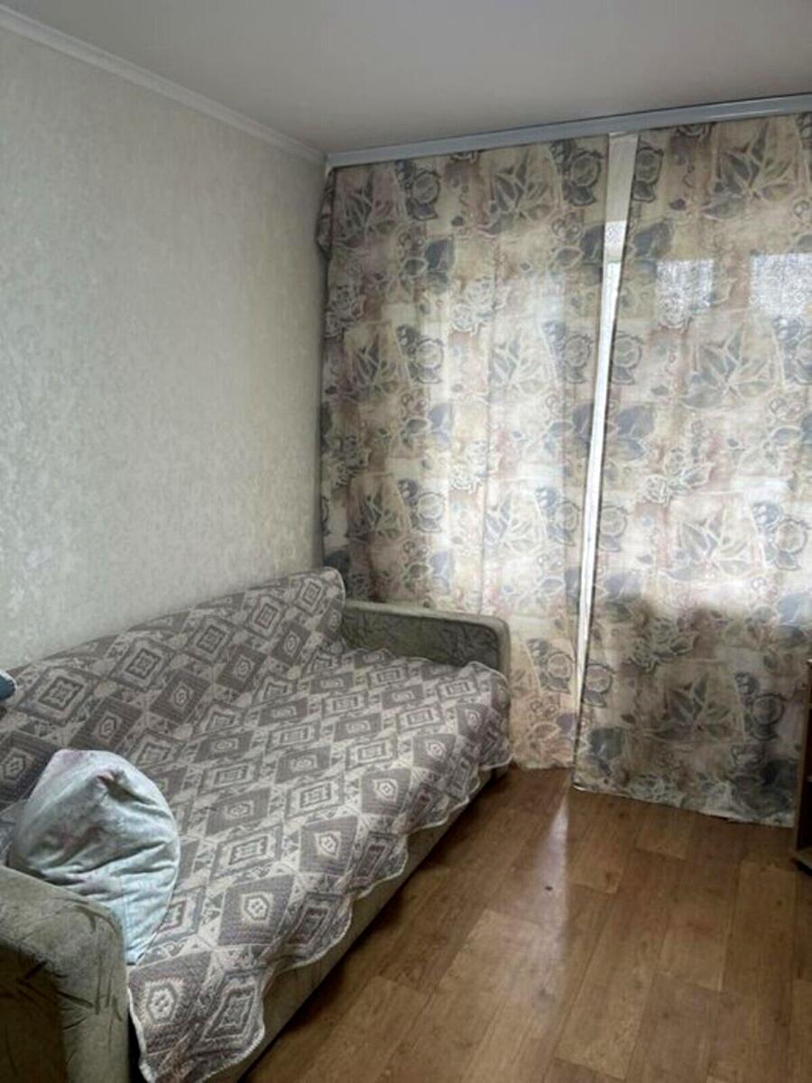 1870678709153308