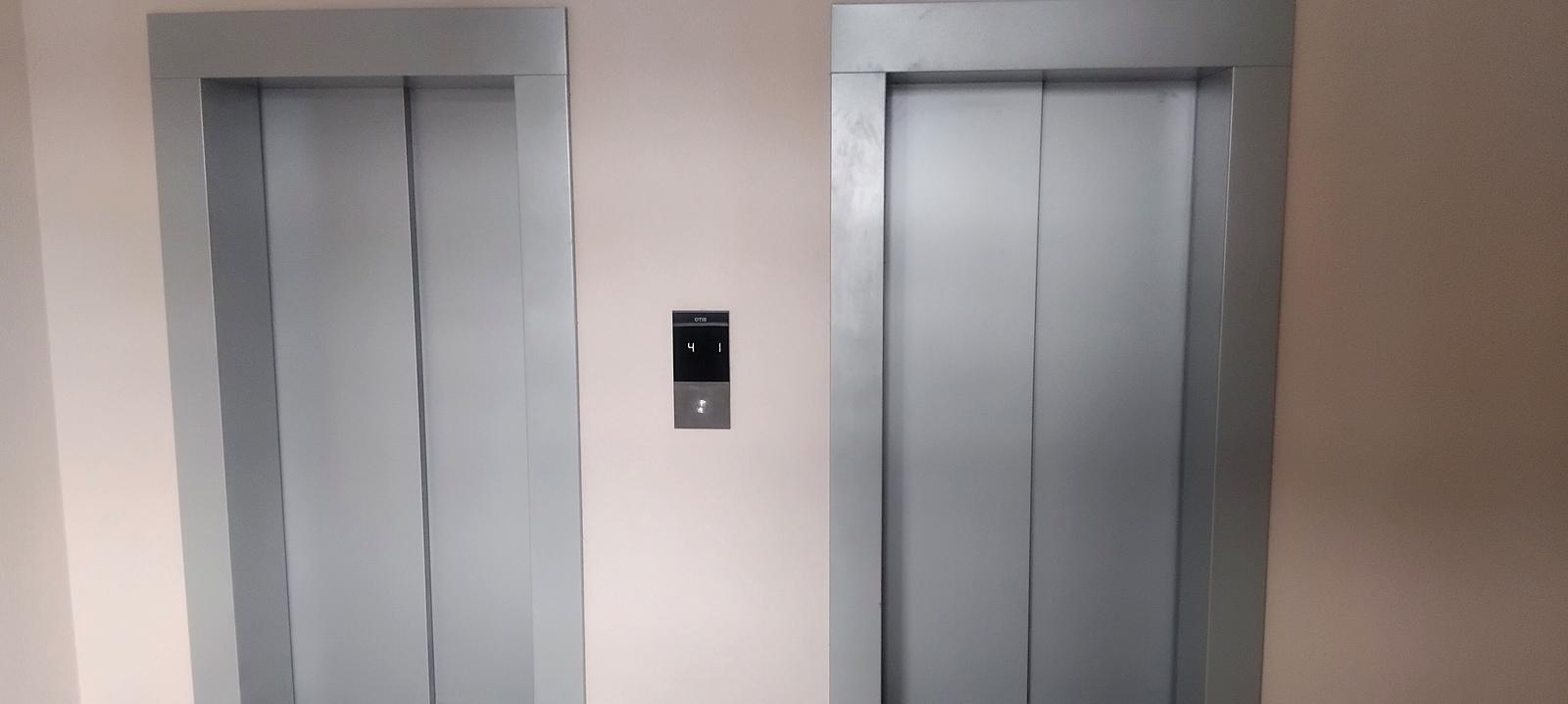 1870678985050732