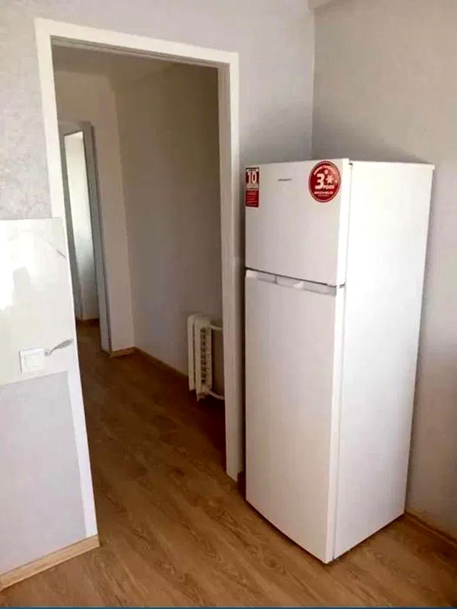 1870679541238407