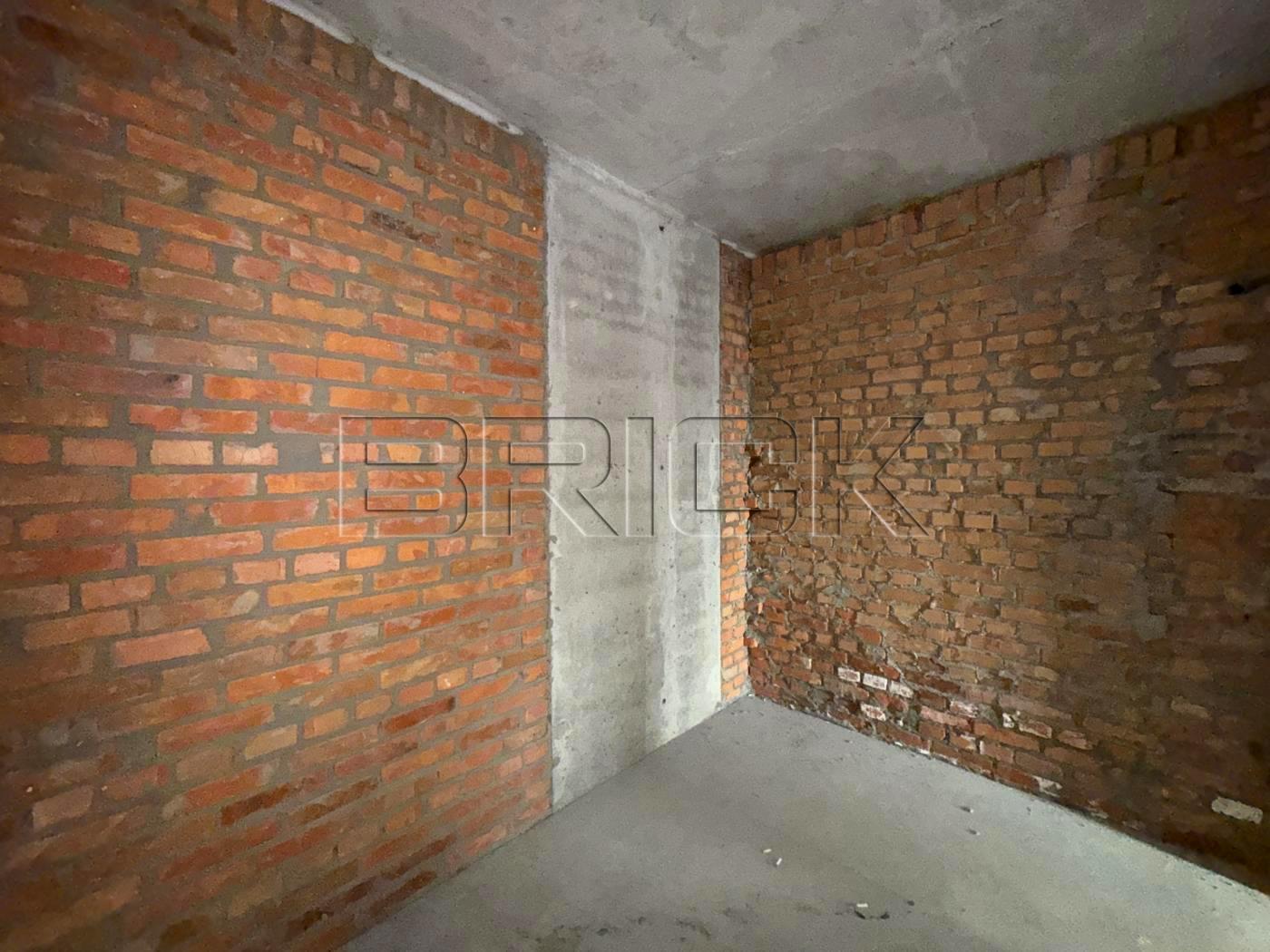1870680963979062