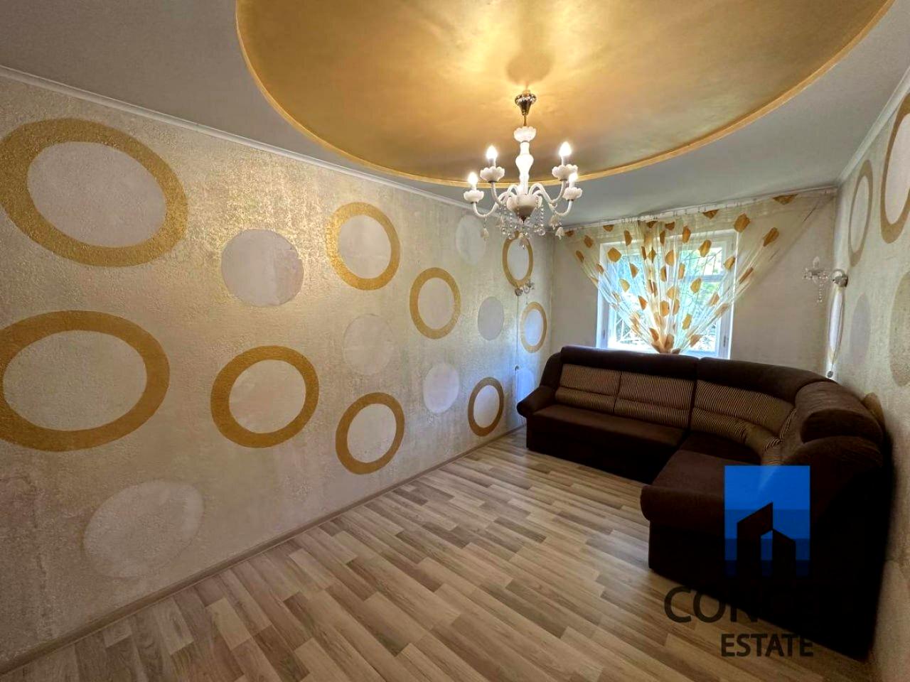 1870682182228065