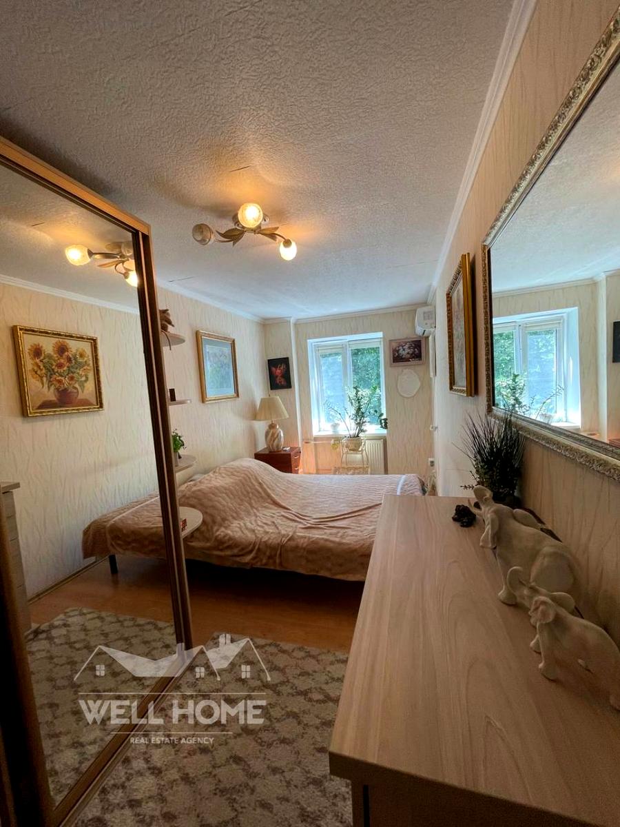1870692381871194