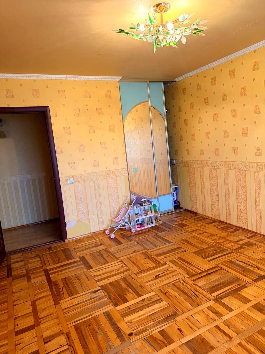 1870695644569044