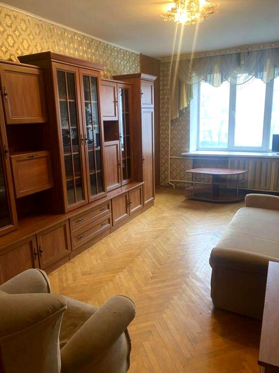 1870696086512199