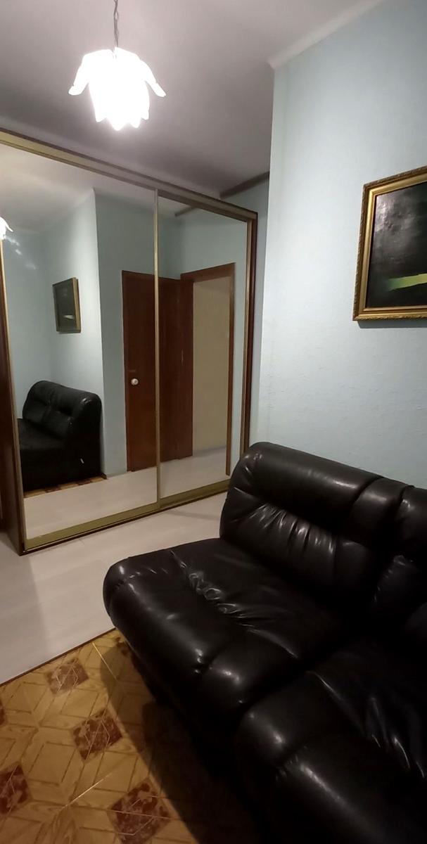 1870700775995893
