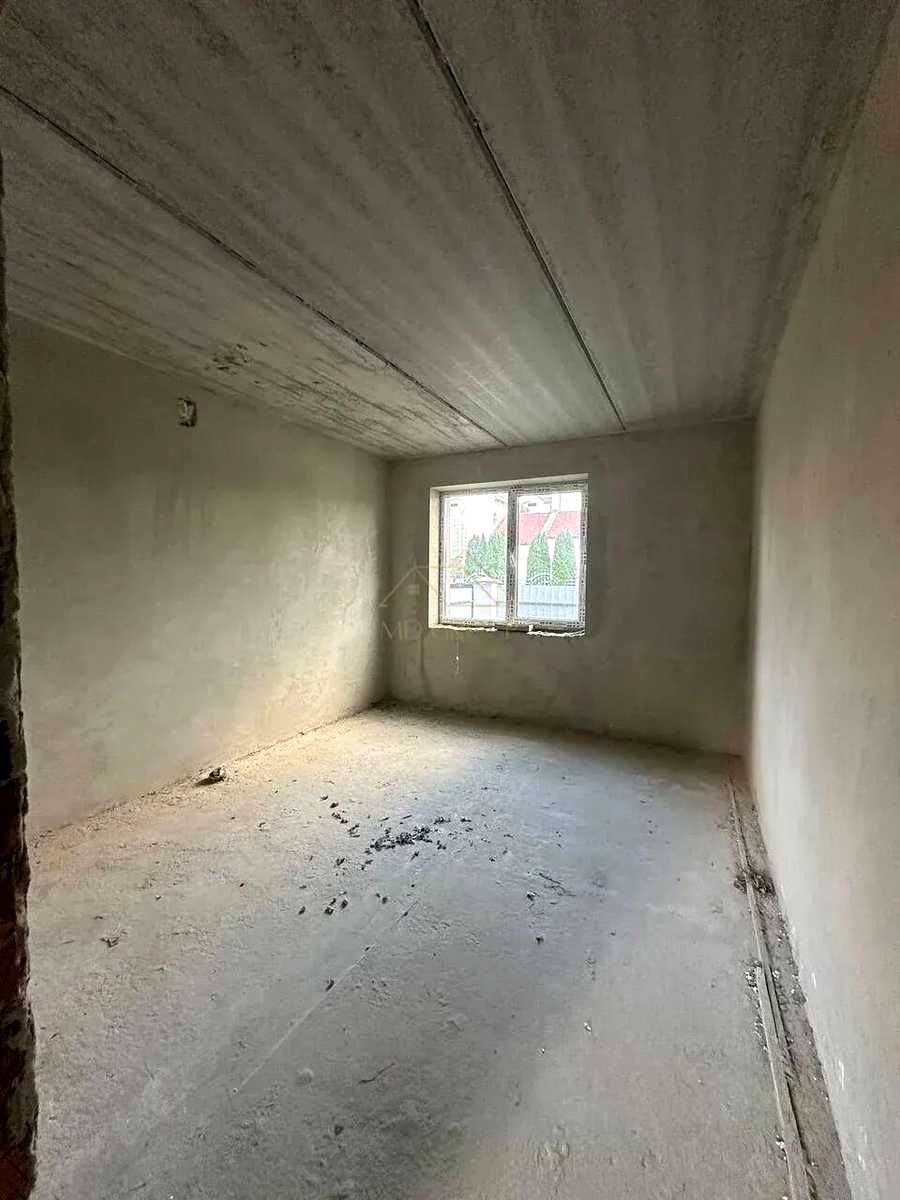 1870702962320987.jpg
