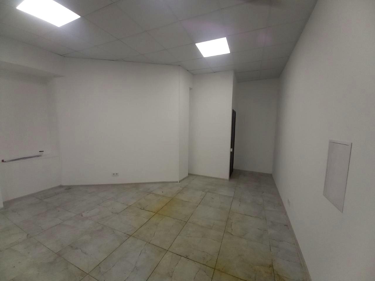 1870710997434421